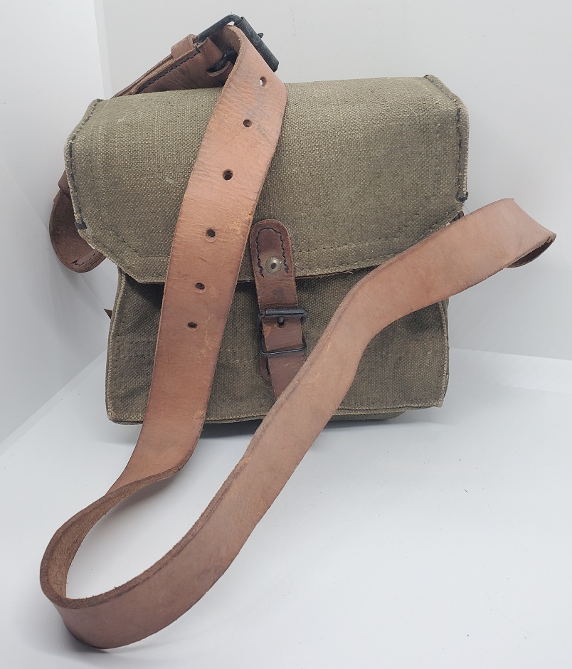 JG Militaria&nbsp;musette vide pour chargeurs FM 24/29