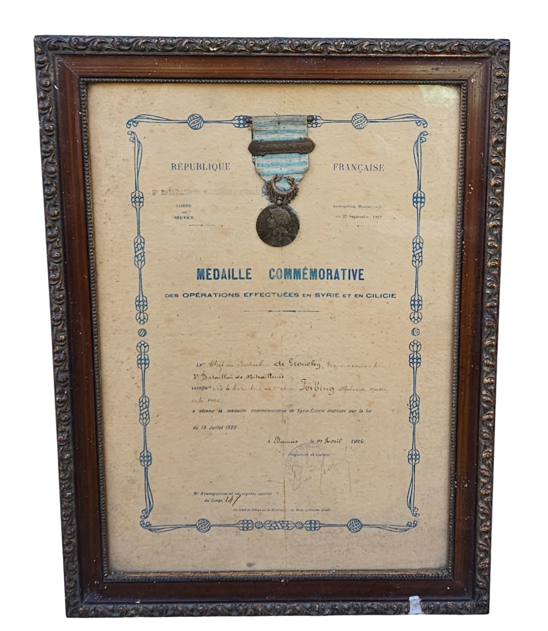 militaria : Cadre diplôme/médaille commémorative du levant FR entre deux guerres