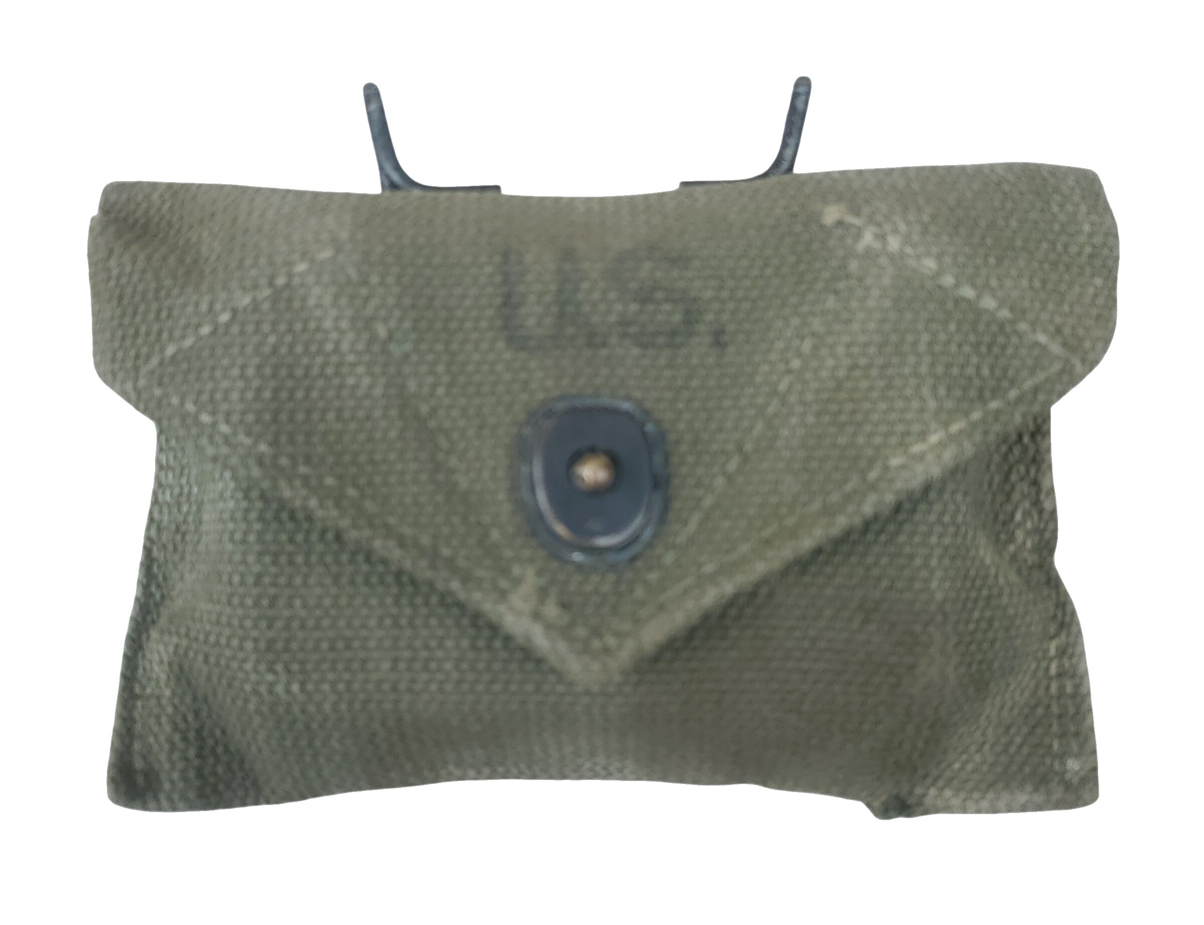 militaria : Pochette à pansement modèle 1942 avec pansement US WW2