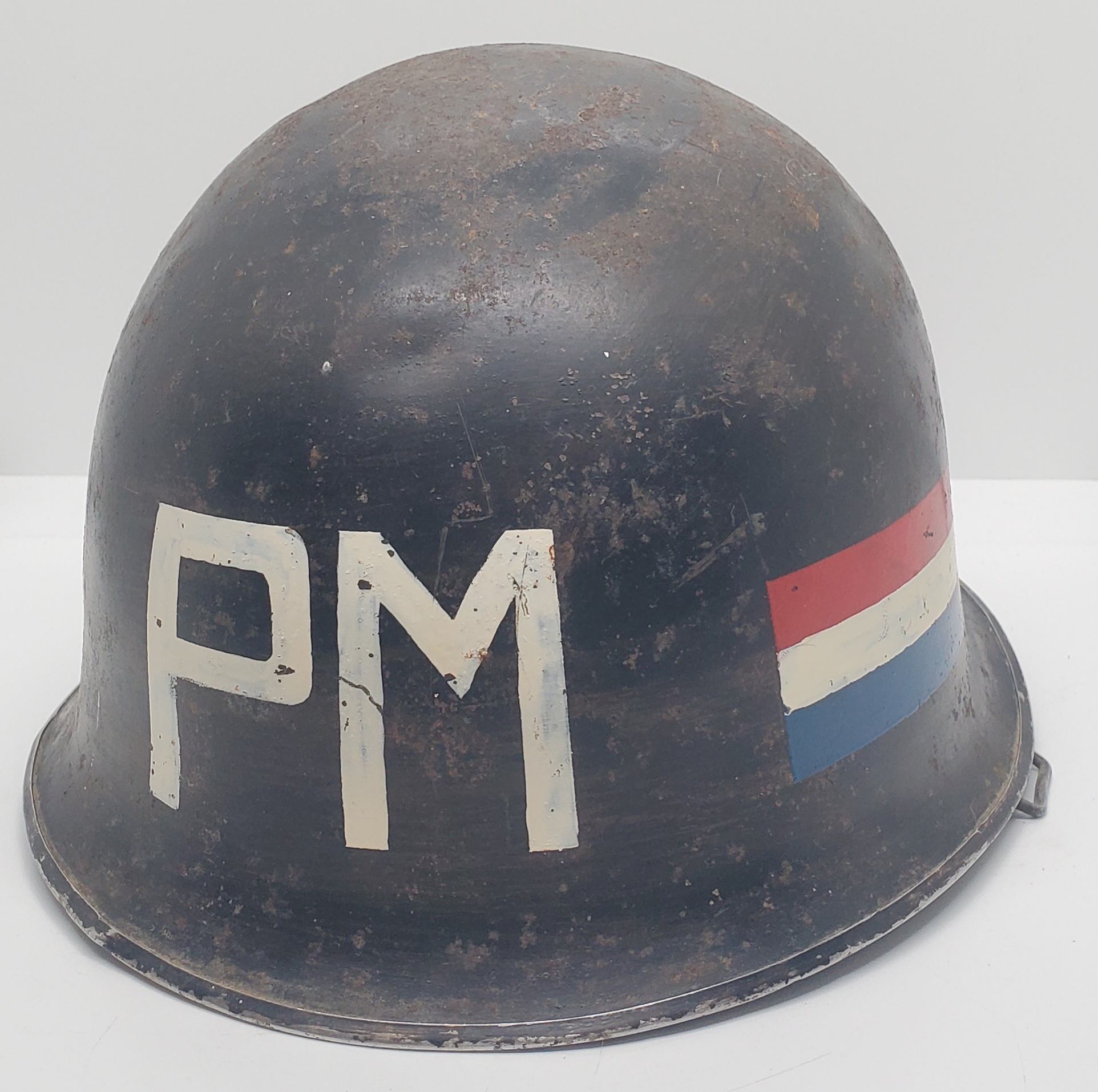 militaria : Coque casque modèle 1951 PM FR POST WW2
