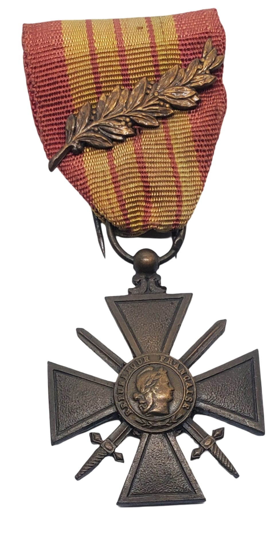 militaria : Médaille croix de guerre 1939 avec palme