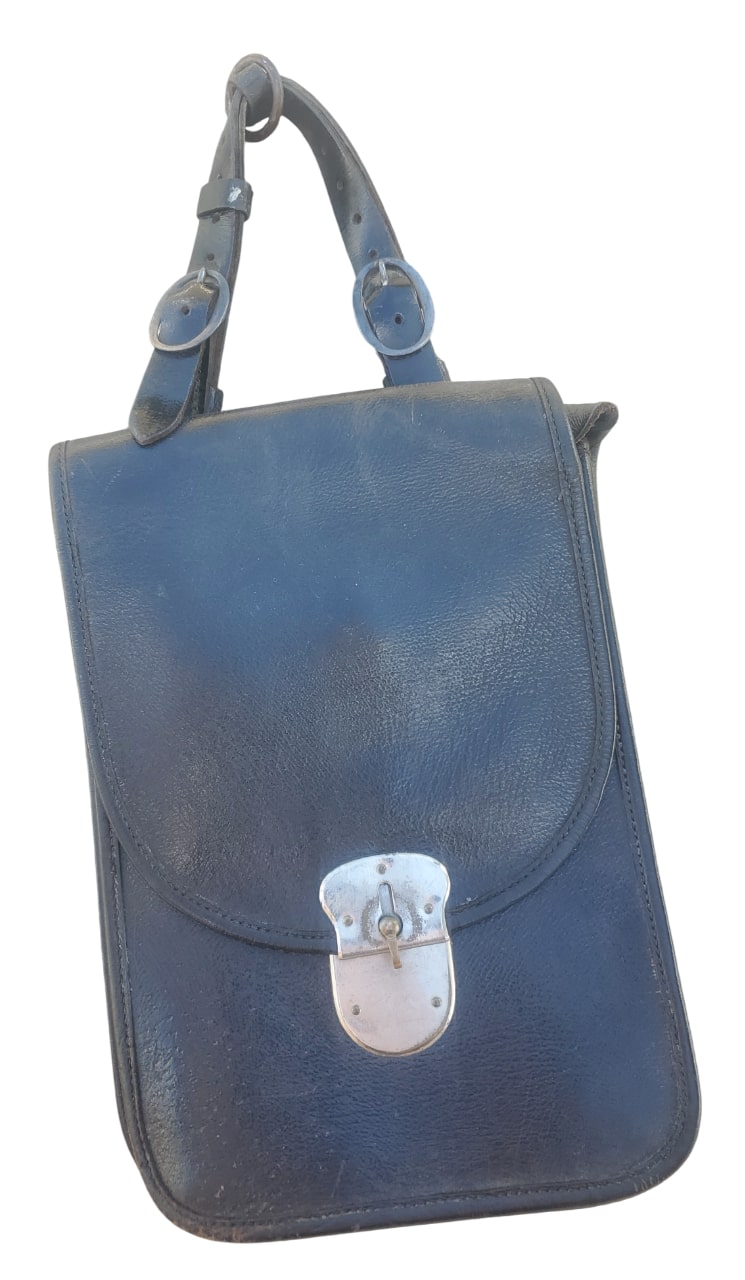 militaria : Porte-cartes cuir noir glacé officier FR WW1