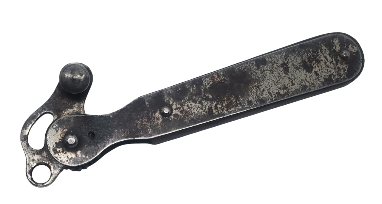 militaria : Ouvre boites allemand WW2