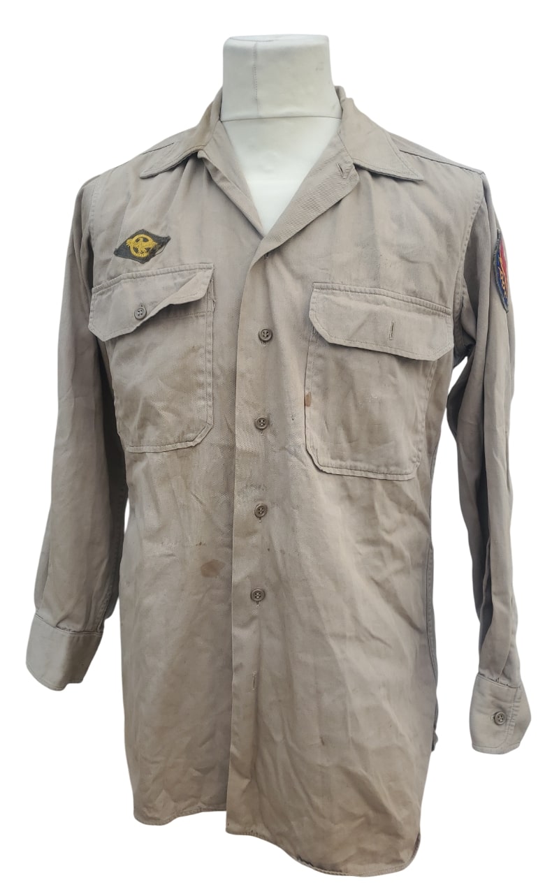 militaria : Chemise chino troupe US WW2 montée d'origine