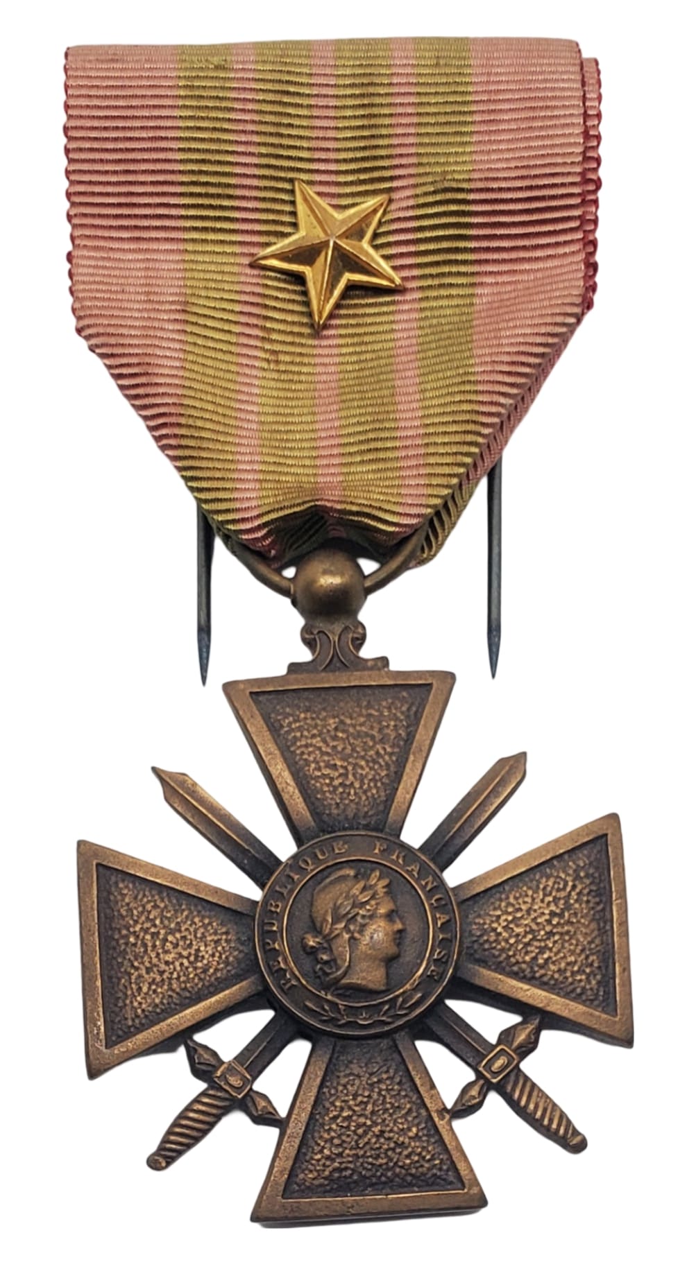 militaria : Médaille croix de guerre 1939-1945 avec étoile